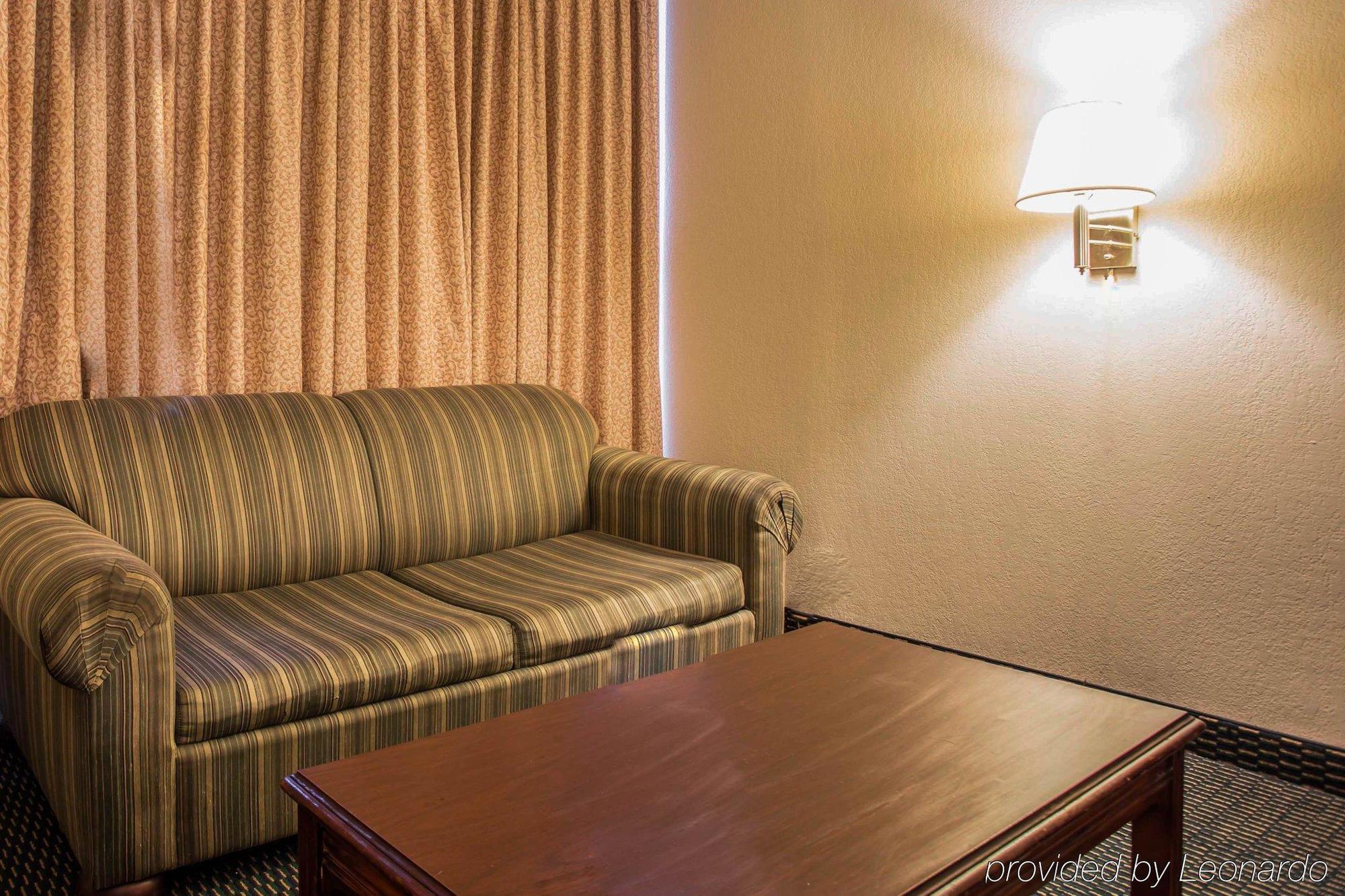 Econo Lodge Inn & Suites Lumberton Dış mekan fotoğraf